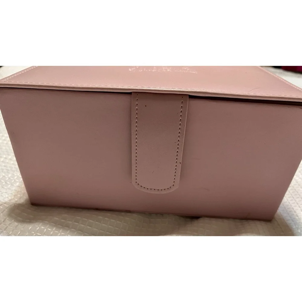 Rare vintage Juicy Couture Pink Faux Leather Lidded Storage Box Crest‎ Design